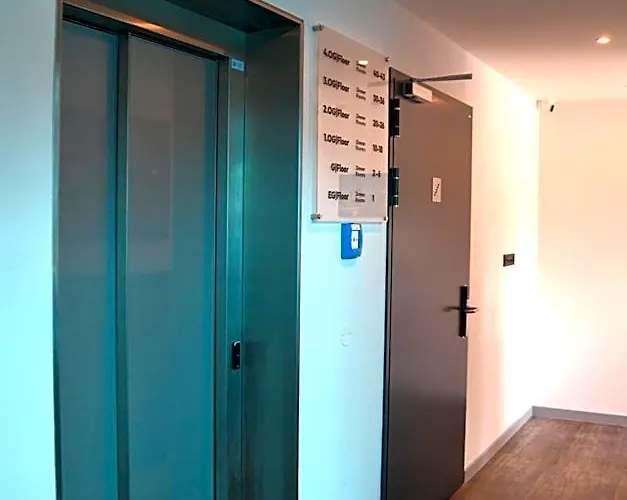 Novera Hotel